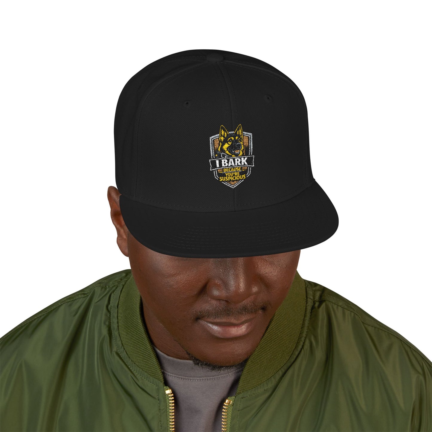 Embroidered Crown Skull Snapback Hat — Streetwear Baseball Cap with Gold Accent
