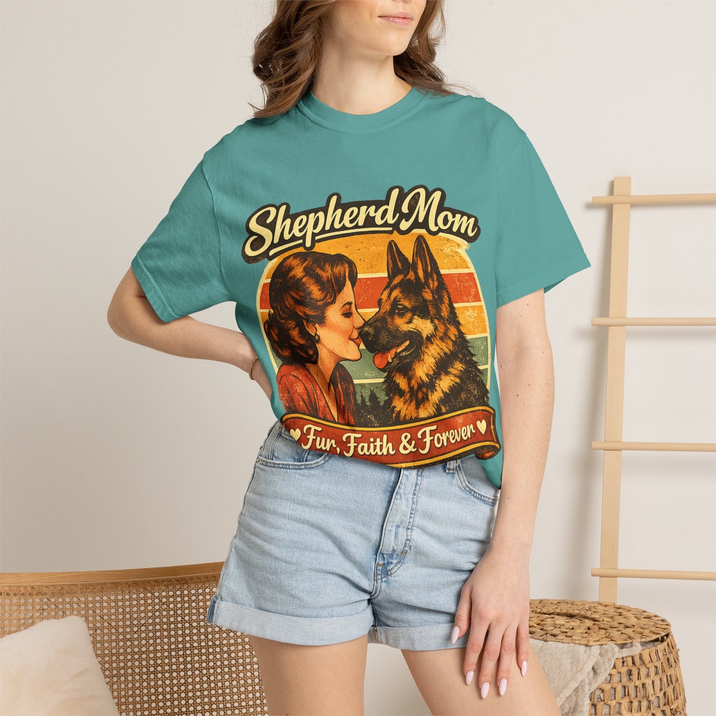 Shepherd Mom Vintage Portrait T-Shirt | German Shepherd Mom Tee