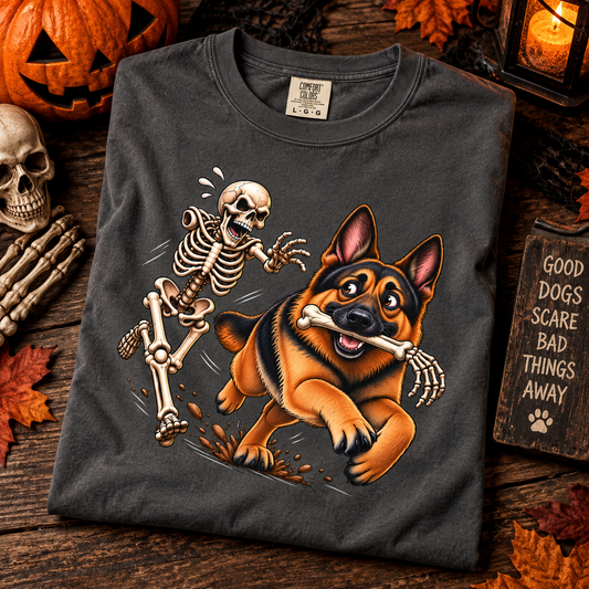 German Shepherd Skeleton Bone Chase T-Shirt – Funny Halloween GSD Shirt
