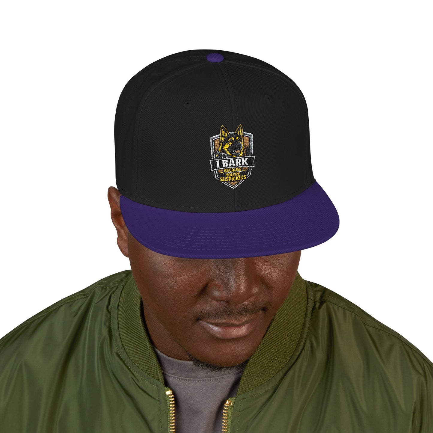 Embroidered Crown Skull Snapback Hat — Streetwear Baseball Cap with Gold Accent