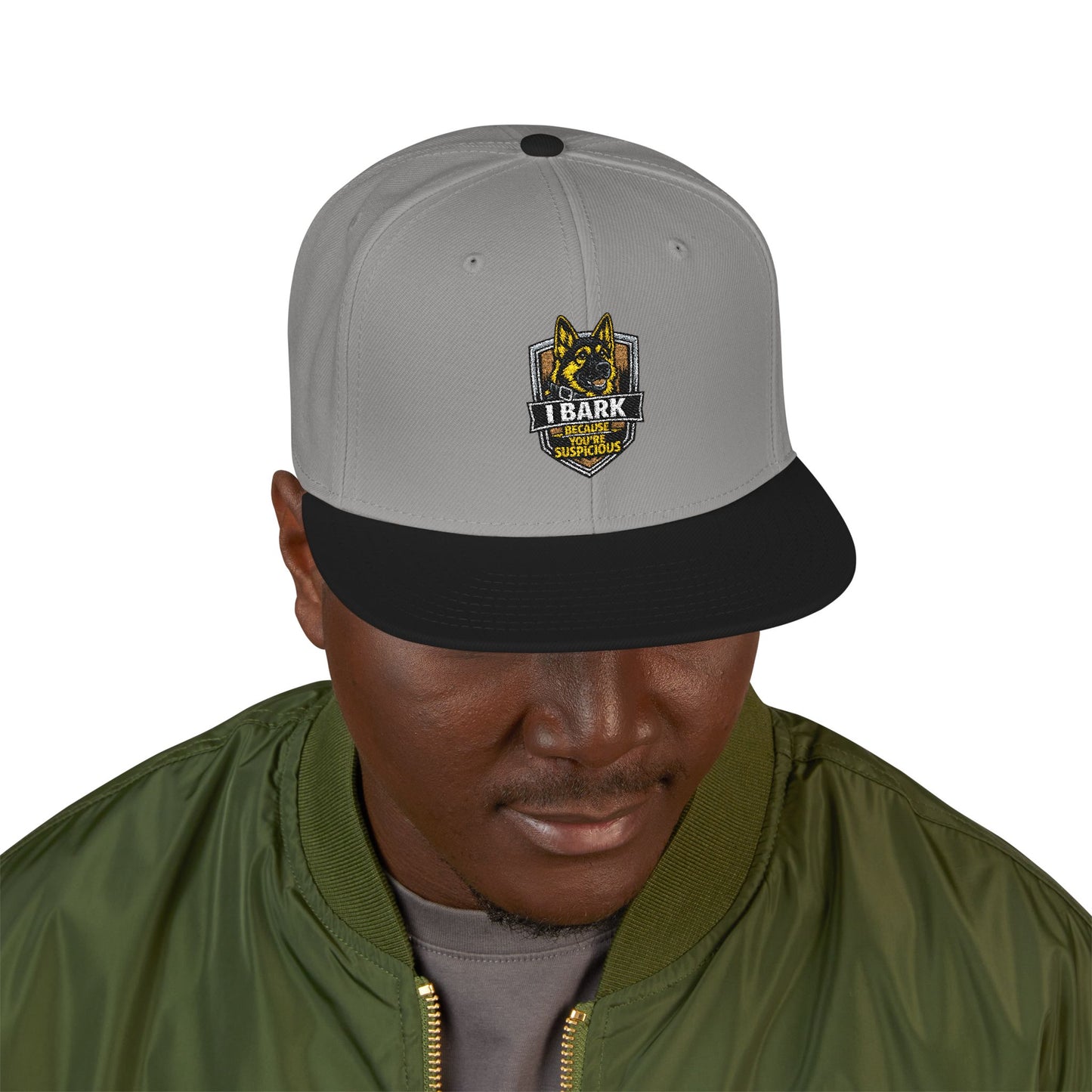 Embroidered Crown Skull Snapback Hat — Streetwear Baseball Cap with Gold Accent