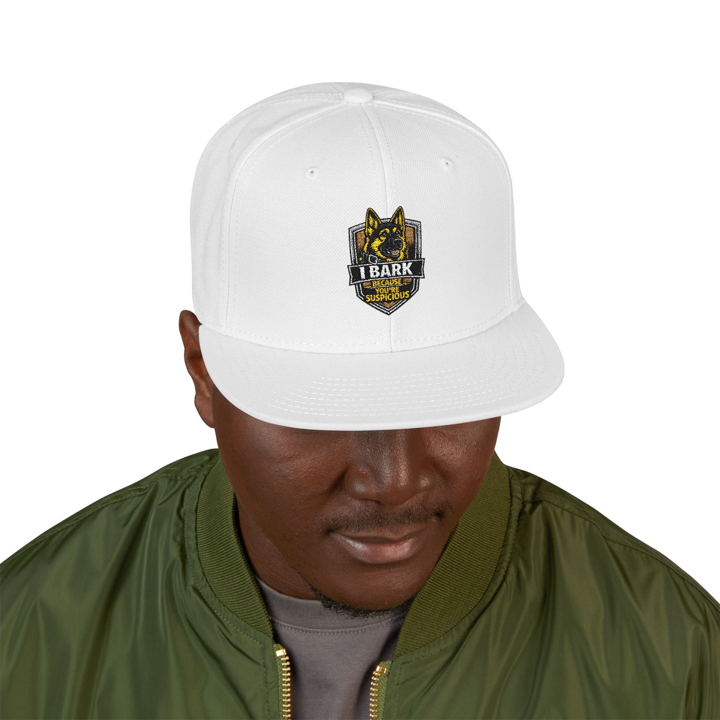 Embroidered Crown Skull Snapback Hat — Streetwear Baseball Cap with Gold Accent