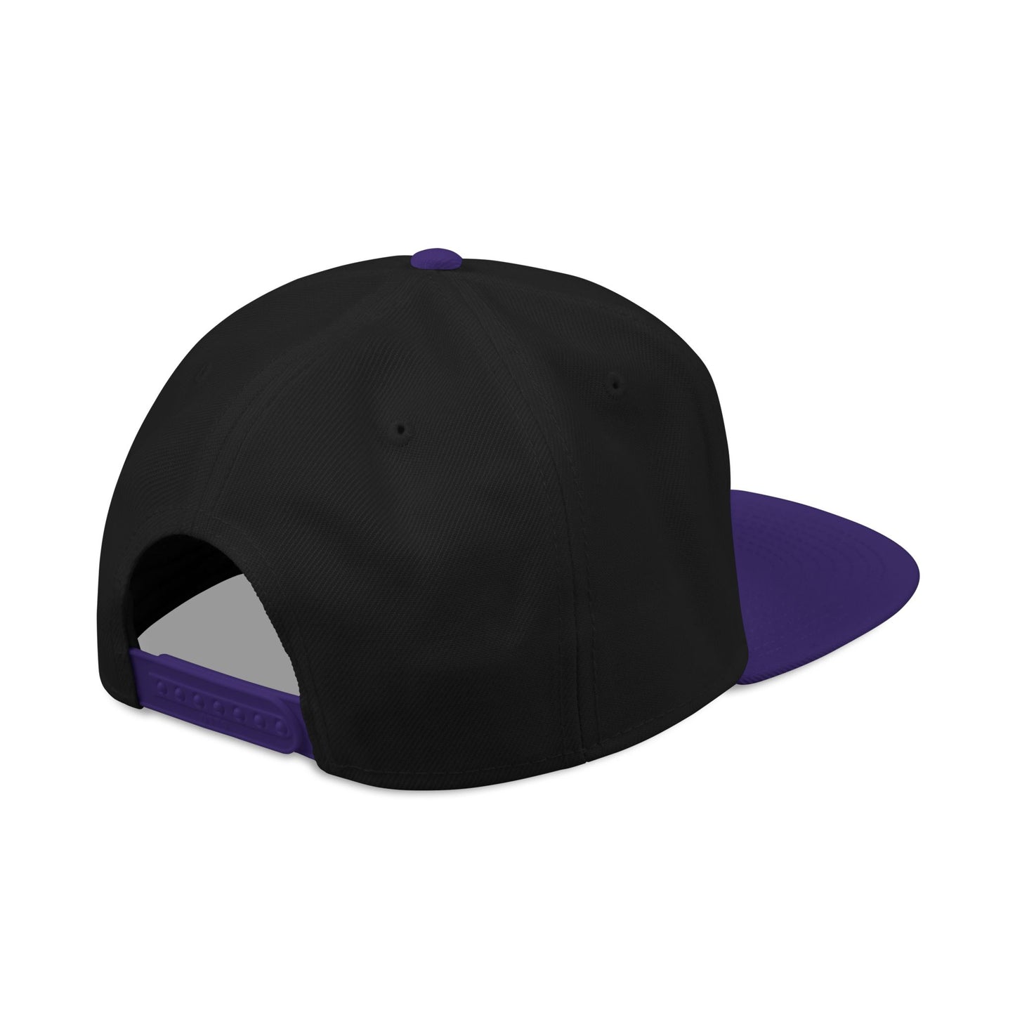 Embroidered Crown Skull Snapback Hat — Streetwear Baseball Cap with Gold Accent