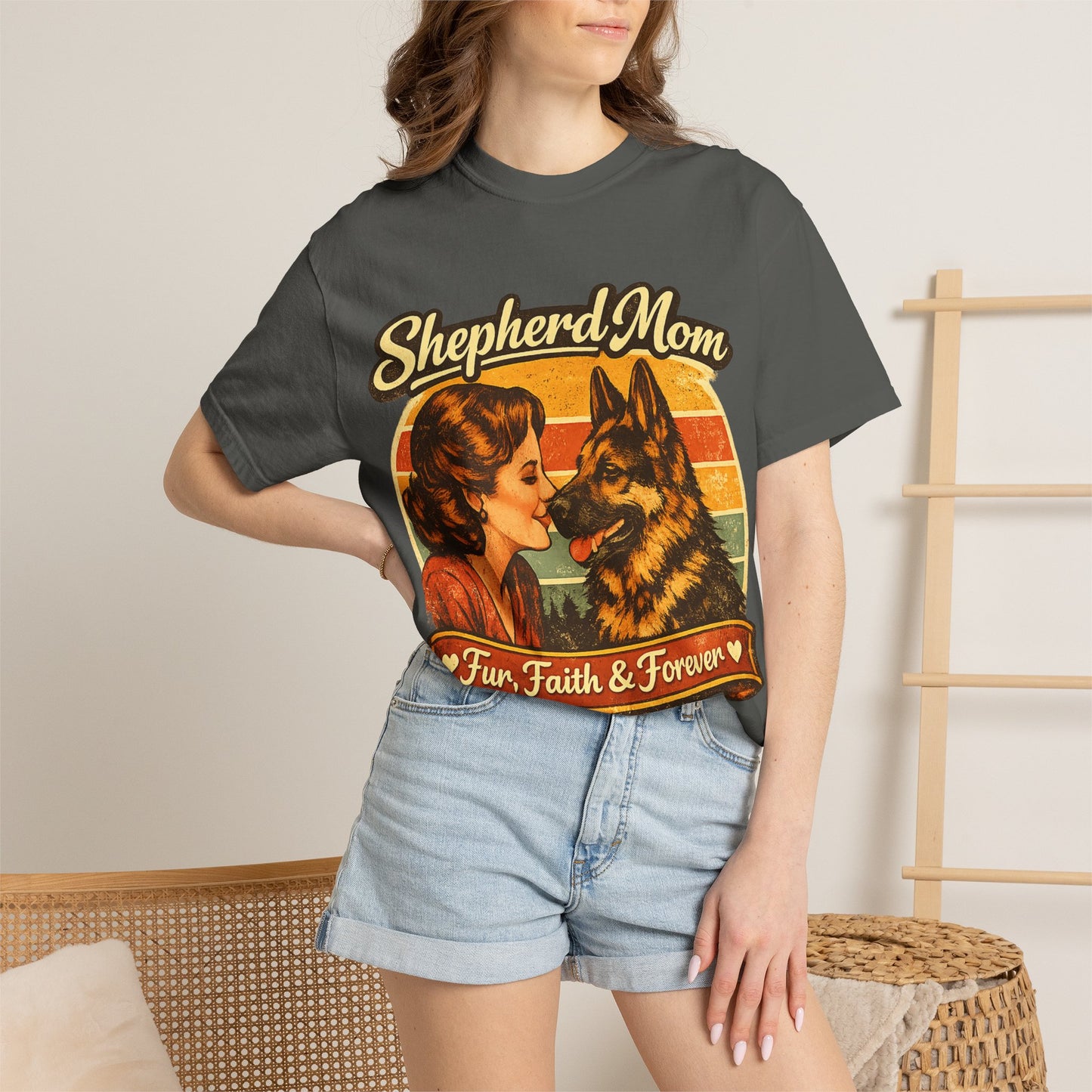 Shepherd Mom Vintage Portrait T-Shirt | German Shepherd Mom Tee