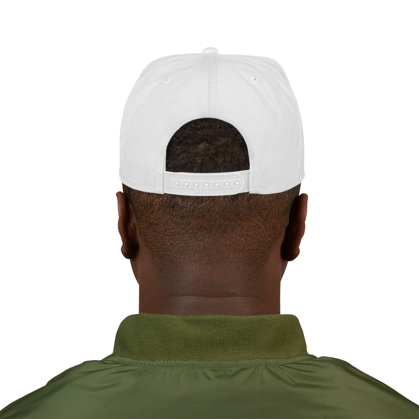 Embroidered Crown Skull Snapback Hat — Streetwear Baseball Cap with Gold Accent