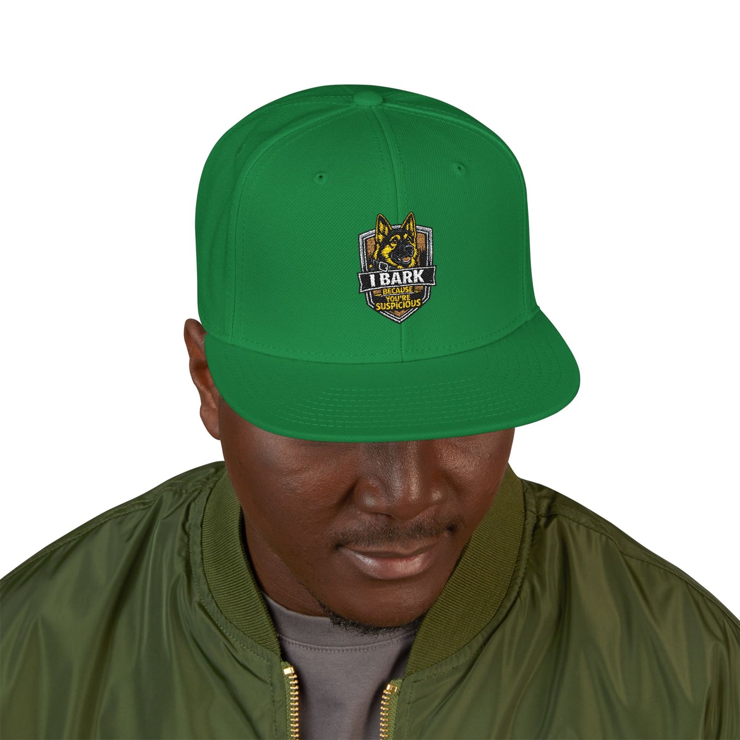 Embroidered Crown Skull Snapback Hat — Streetwear Baseball Cap with Gold Accent